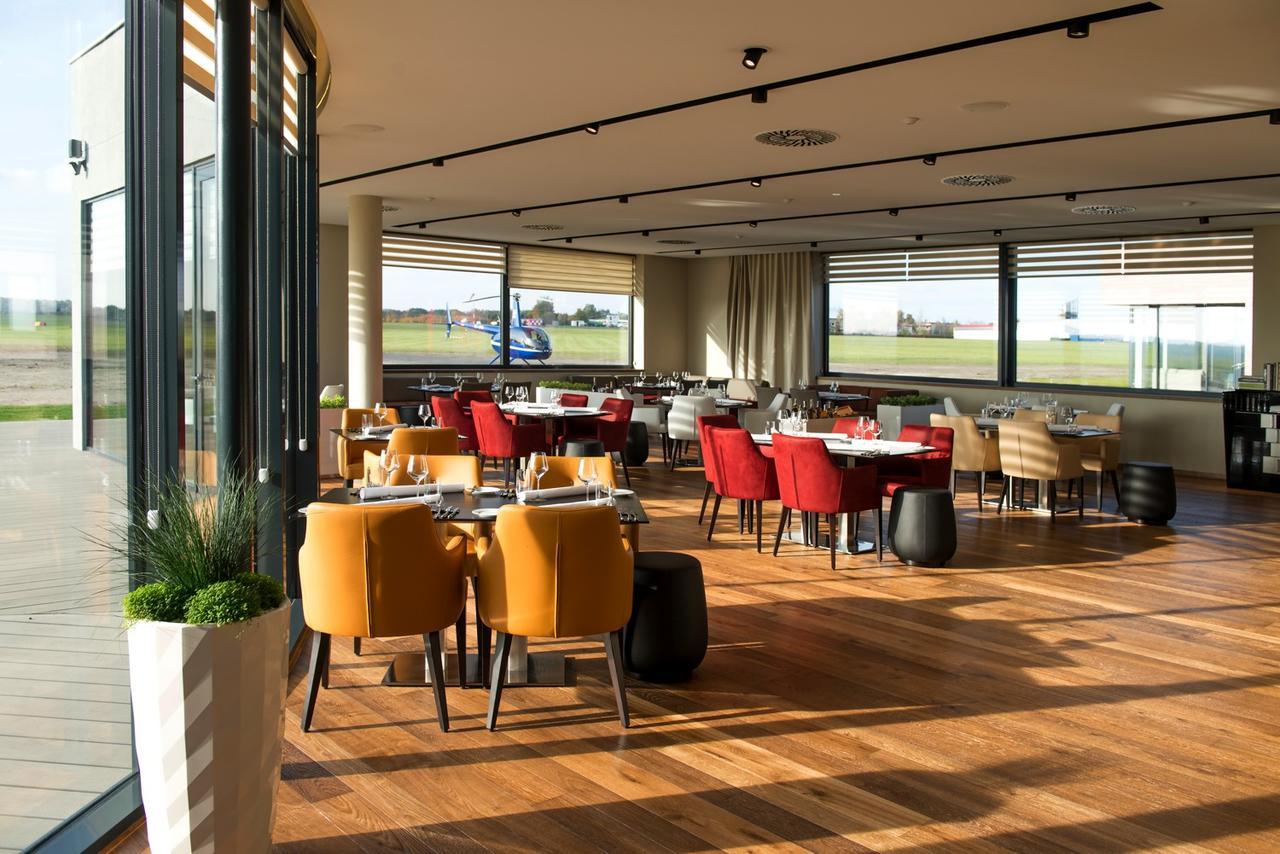 Mg Restaurace/Luxury Apartments Mladá Boleslav Exterior foto